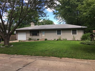 1912 Tulip Ter, Manhattan, KS, 66502