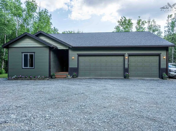 5070 N Ahina Cir, Wasilla, AK 99654