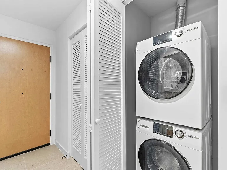 Laundry Room Cabinet