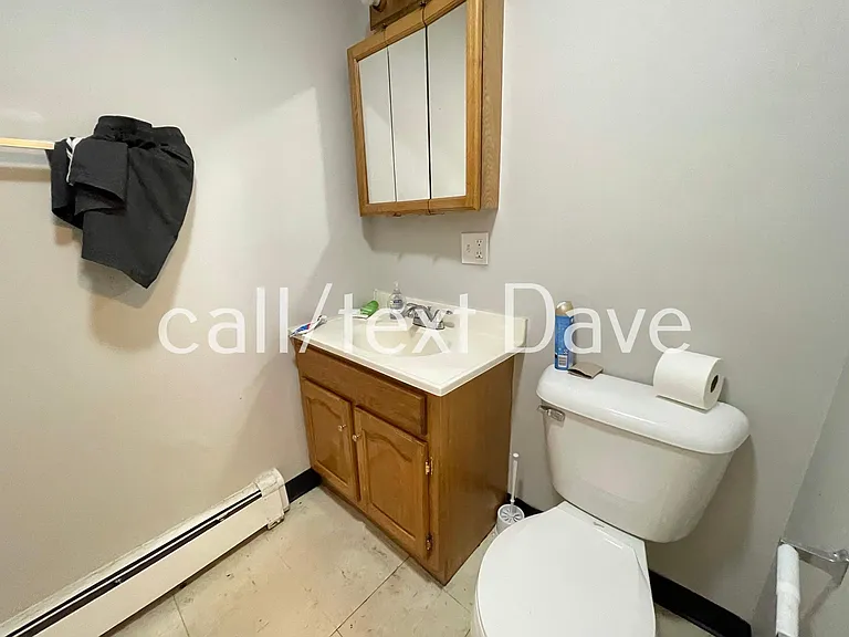 21 Linden St #1 — Photo 9