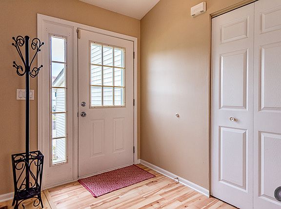 2nd image of 479 Bluebird Dr