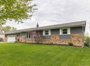 204 Schnoebelen St, Riverside, IA 52327