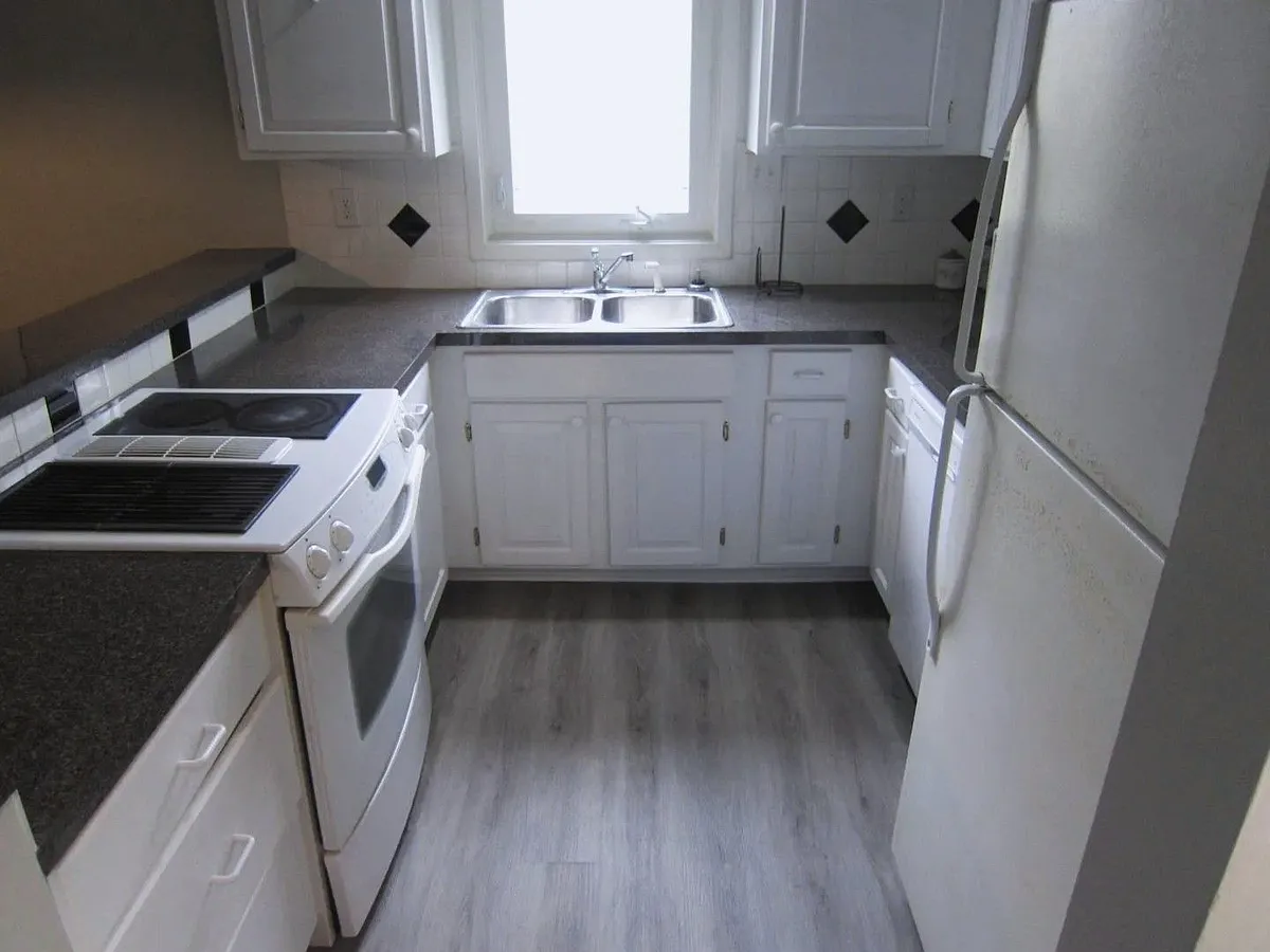 Building Photo - 1405 Harbourside Dr