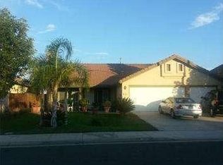 1034 Meadowlake Ln, Lake Elsinore, CA 92530