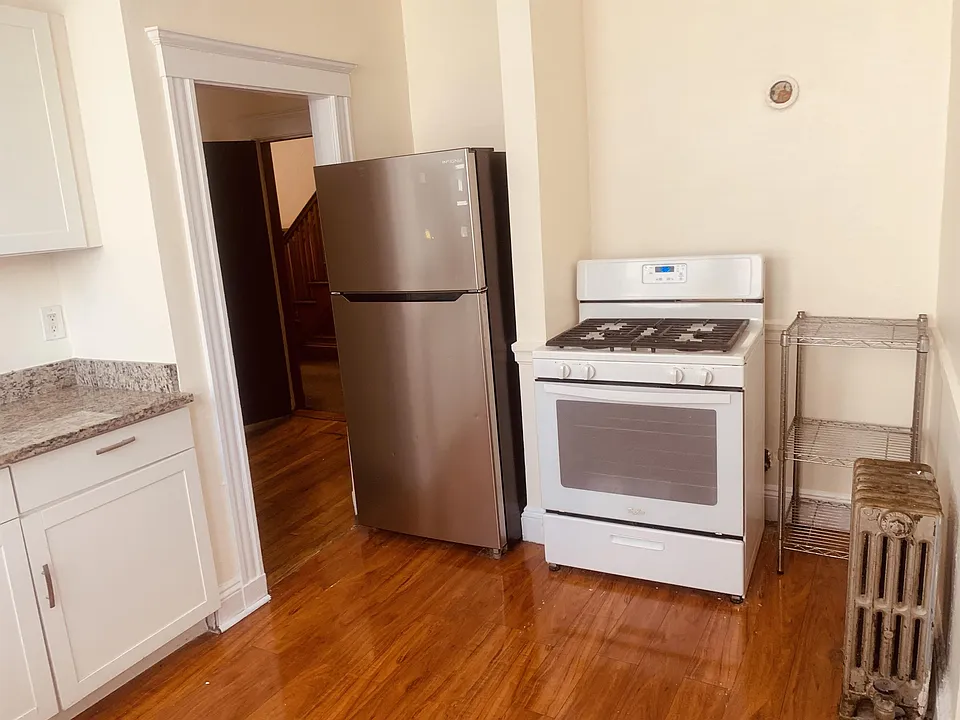 2-4 Hancock St