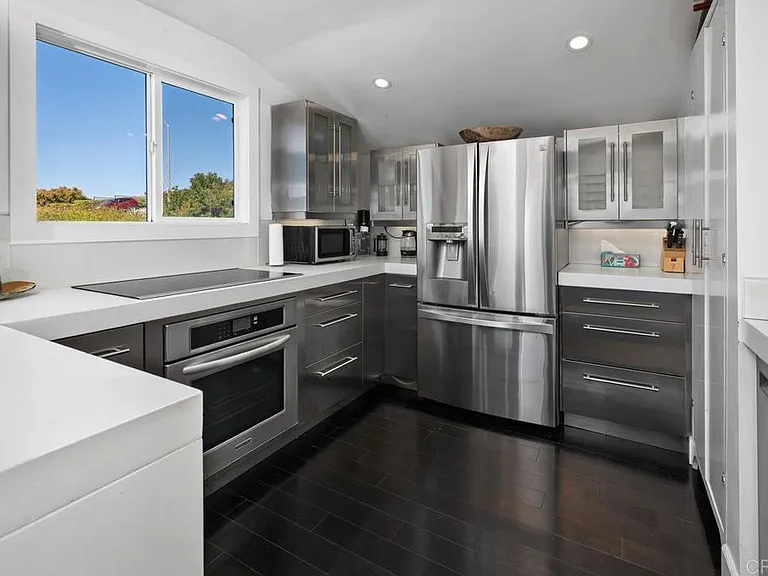 328 Shoemaker Ct — Photo 6