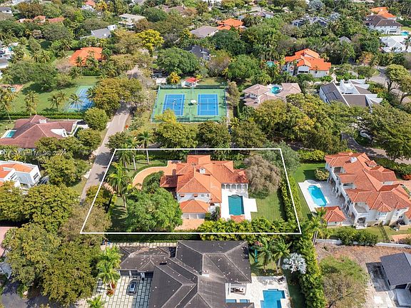 4th image of 7801 Los Pinos Blvd