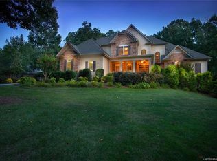 8176 Windsong Rd, Denver, NC 28037