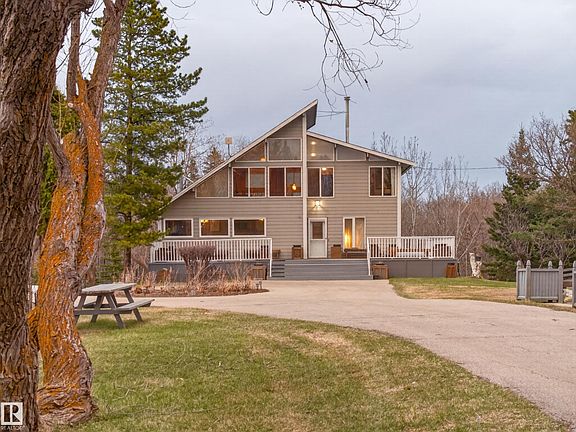 2nd image of 22250 Township Rd #512