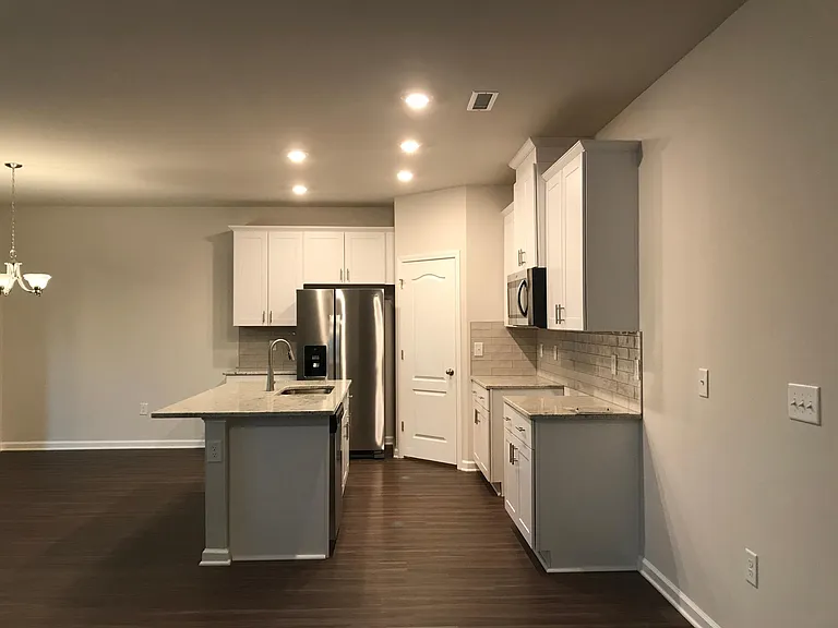 120 Sweet Olive St — Photo 2