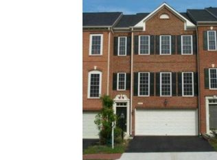 8020 Samuel Wallis St, Lorton, VA
