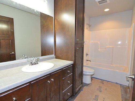 2nd image of 3510 Watercrest Dr