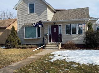 1726 Charles St, La Crosse, WI 54603