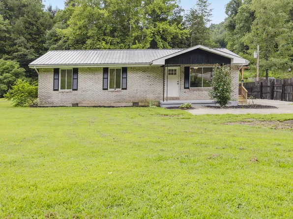 5390 State Highway 191, Campton, KY 41301