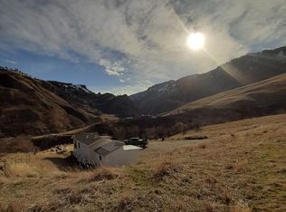 132 E Shingle Creek Rd, Riggins, ID 83549