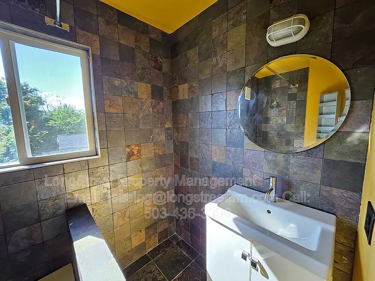 6905 N John Ave — Photo 16