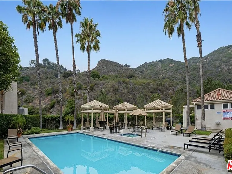 718 Palisades Dr — Photo 11