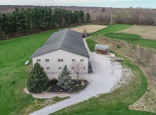 17300 Burrows Rd, Thompson, OH 44086