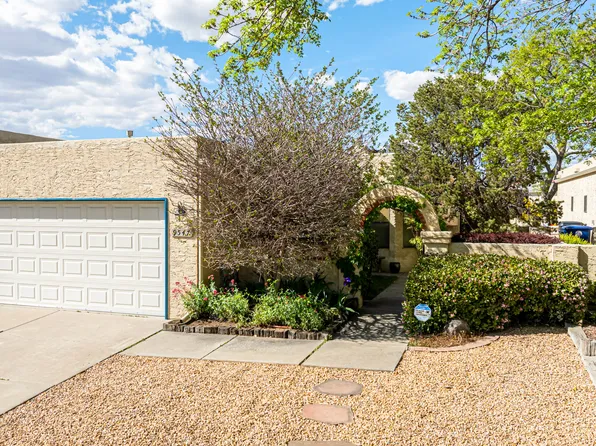 9547 Bent Rd NE, Albuquerque, NM 87109