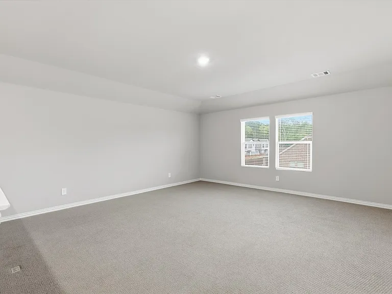 1213 Birchwood Ln — Photo 24