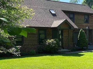 871 Pineview Dr, Elkins, WV 26241