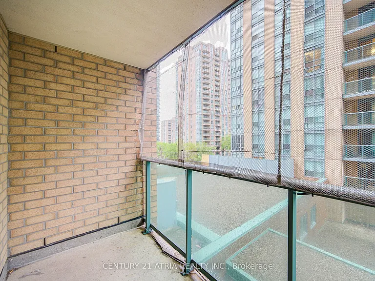 22 Olive Ave #607 — Photo 30