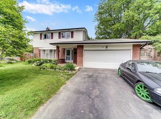 57 Springdale Cres, Oshawa, ON L1H7B9