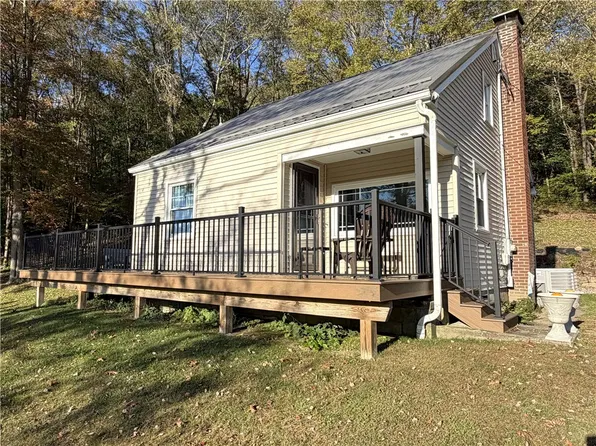 452 Clark Hollow Rd, New Florence, PA 15944
