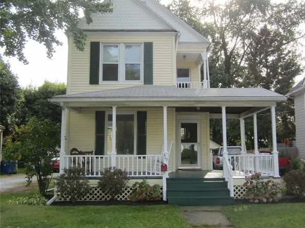 408 South St, Painesville, OH 44077