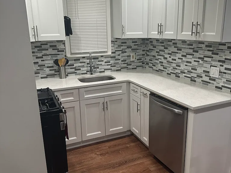 206 Cambridge Ave #1 — Photo 8