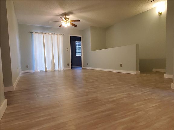 4th image of 306 Gardens Drive #202