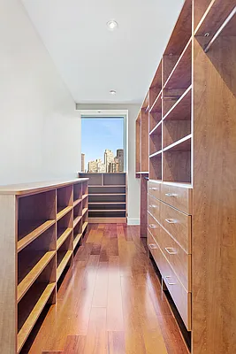 Sold by BLU Real Estate | media 12