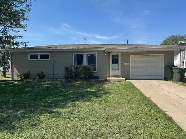 1105 E 9th St, Colby, KS 67701