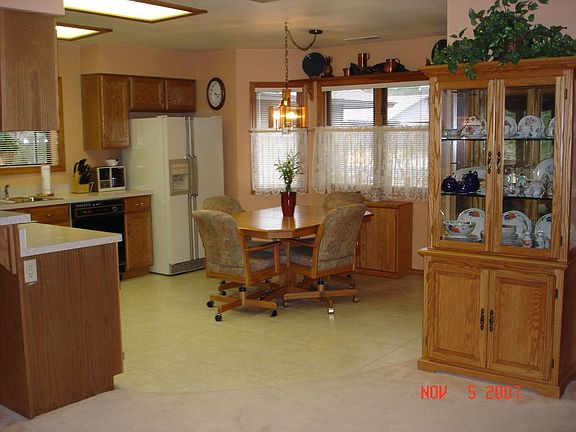 Spacious Kitchen