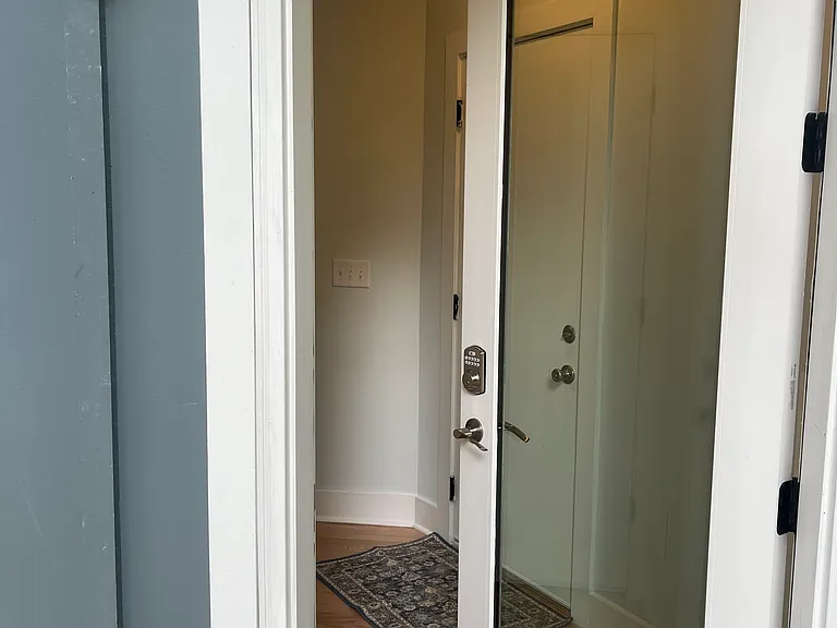 330 Chesterfield Ave — Photo 7
