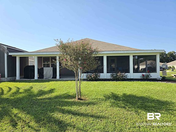 4th image of 17964 Lewis Smith Dr