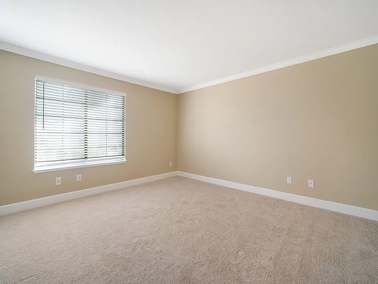 330 Eastridge Dr — Photo 19
