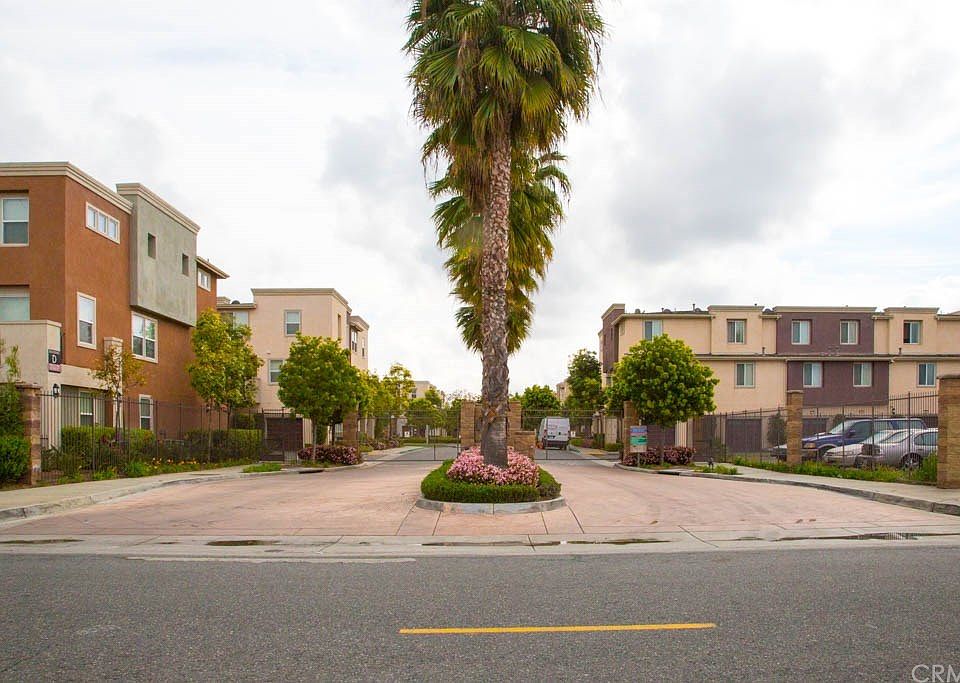 1st image of 500 N Willowbrook Ave Unit K-6