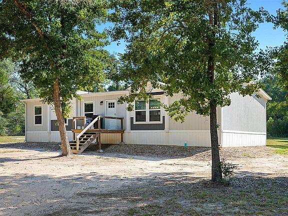 2nd image of 1047 Jim Bob Ln