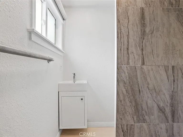 295 Wave St — Photo 19