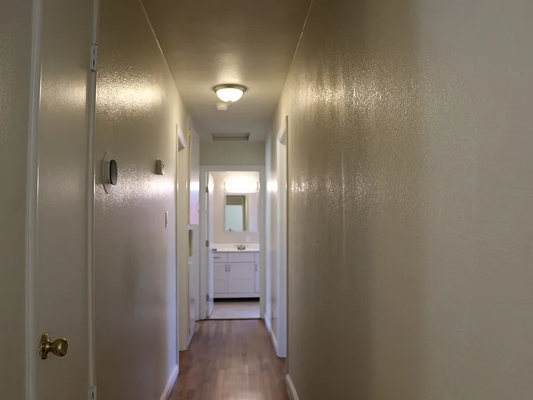 335 Rollingwood Dr — Photo 13