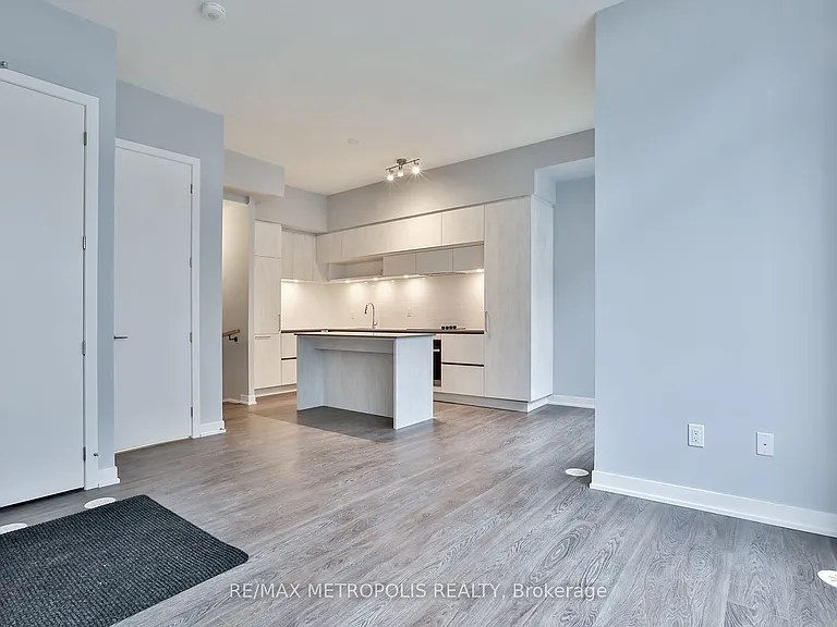 2 Steckley House Ln #906 — Photo 2