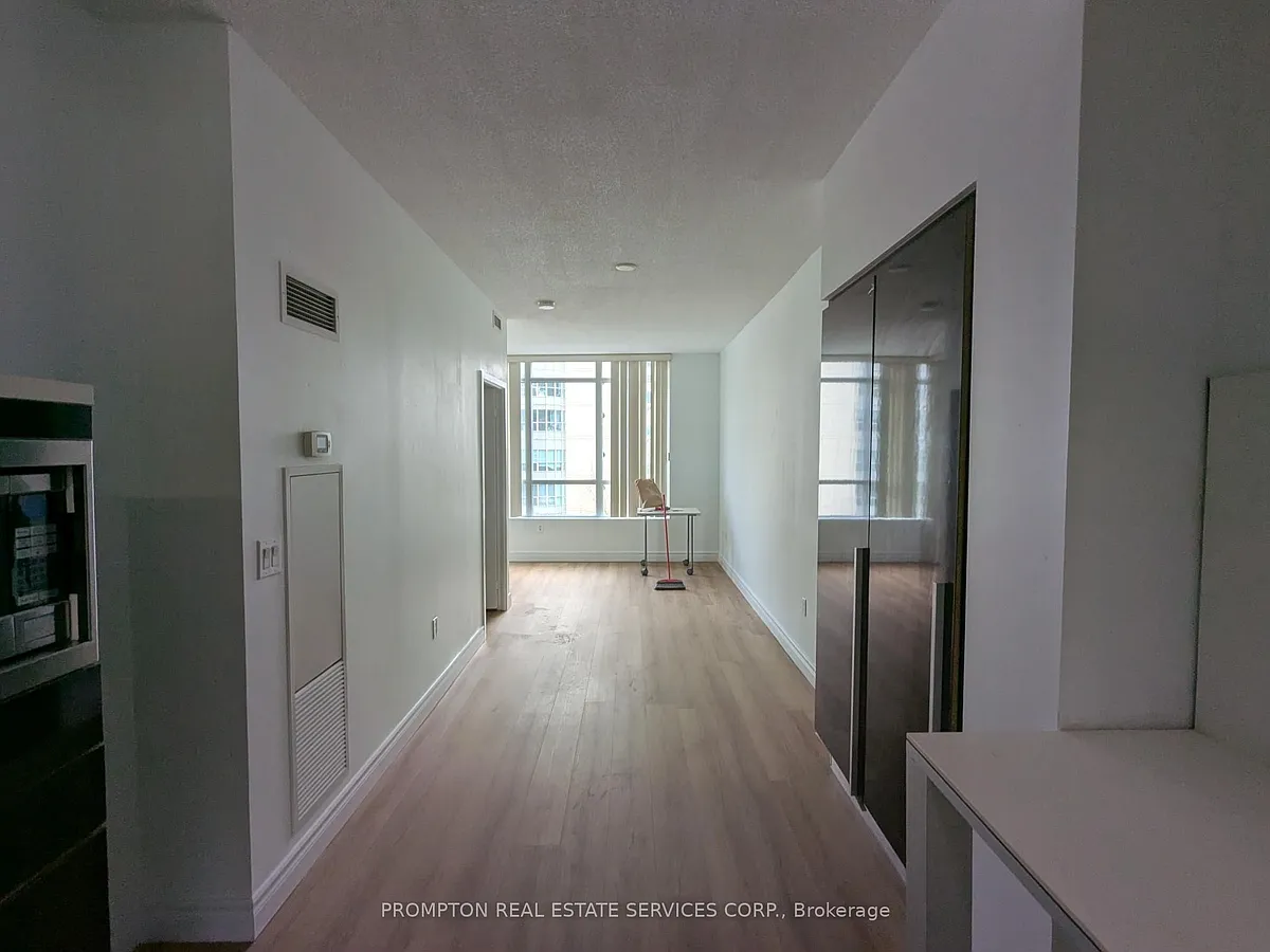 Building Photo - 38 Dan Leckie Way #615