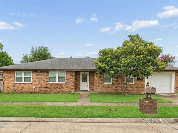 2217 Blanchard Dr, Chalmette, LA 70043
