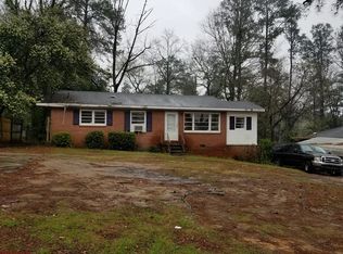 2063 Knightsbridge Rd, Macon, GA 31211