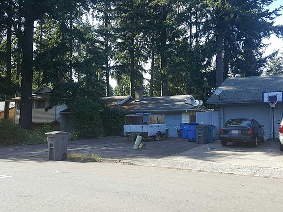 2nd image of 14522 NE Juniper Ave