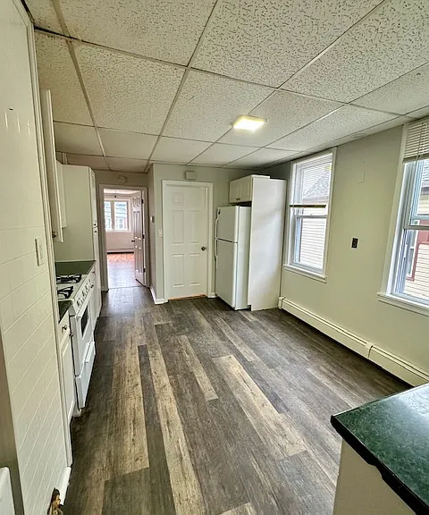 298 Outwater Ln — Photo 8