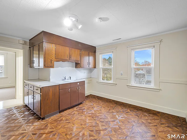 1857 State St #3 — Photo 6