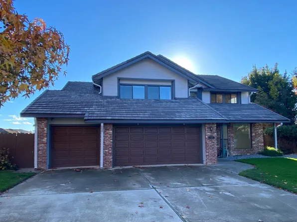 736 Shoreside Dr, Sacramento, CA 95831