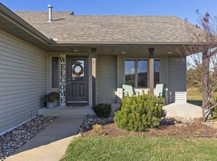514 Edie Ct, Hudson, WI 54016